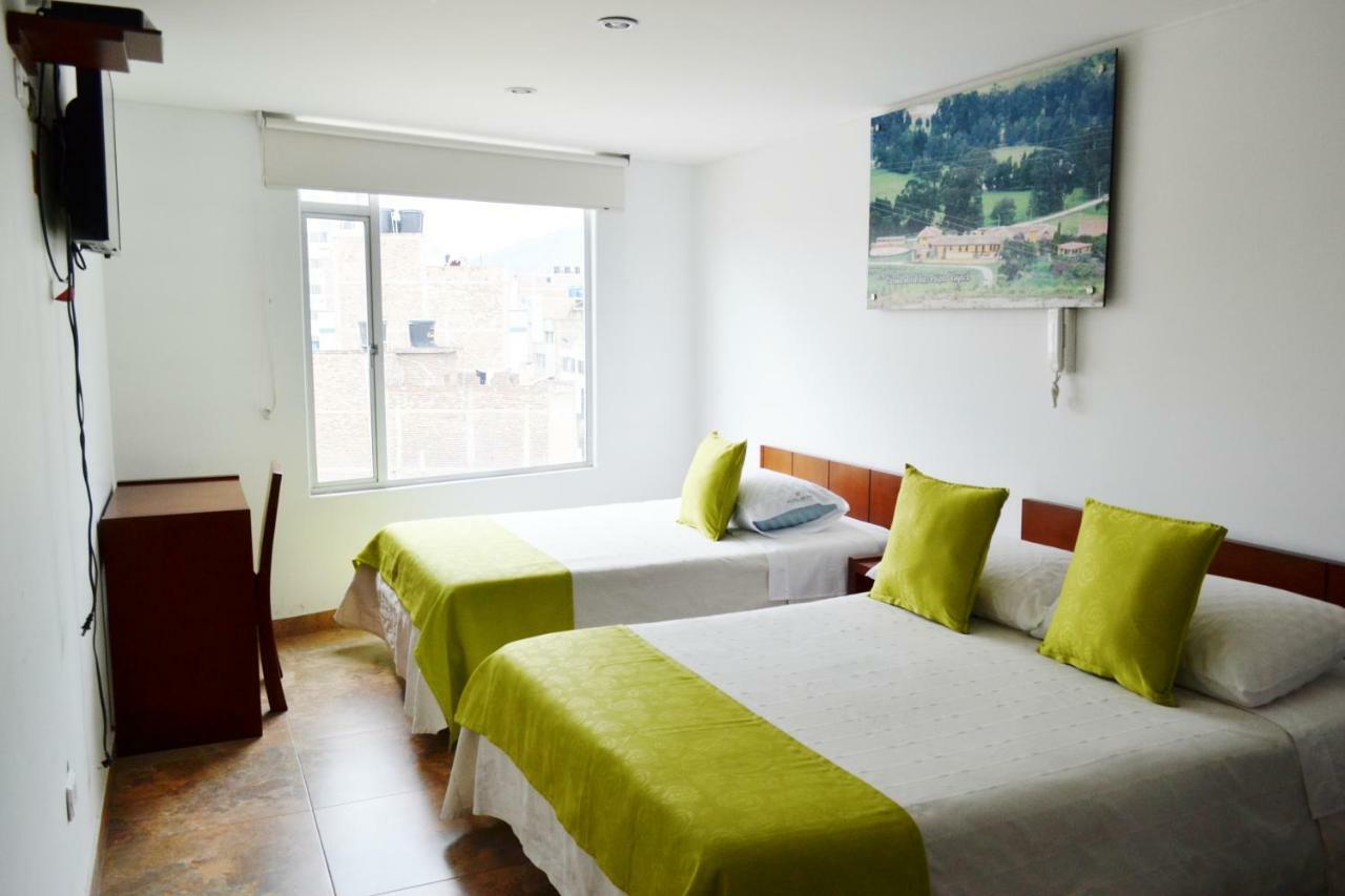 Hotel Milan Дуитама Екстериор снимка